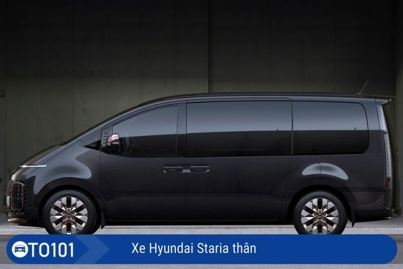thân Hyundai Staria